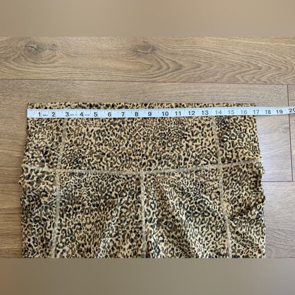 NWT Fabletics Oasis PureLuxe High-Waisted Legging Leopard Print Size 1X - Picture 9 of 12